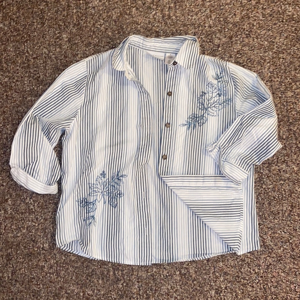 Cute blue striped blouse button up with cute floral designs